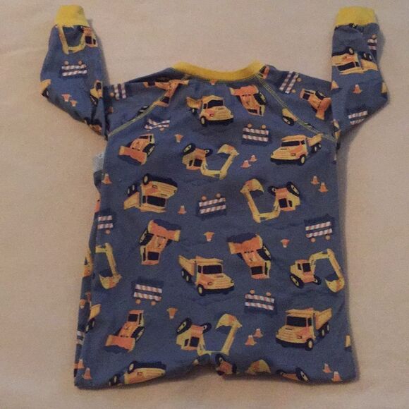 4/$20 Carter’s Footed Pajamas Construction Sz 2T - Picture 4 of 5